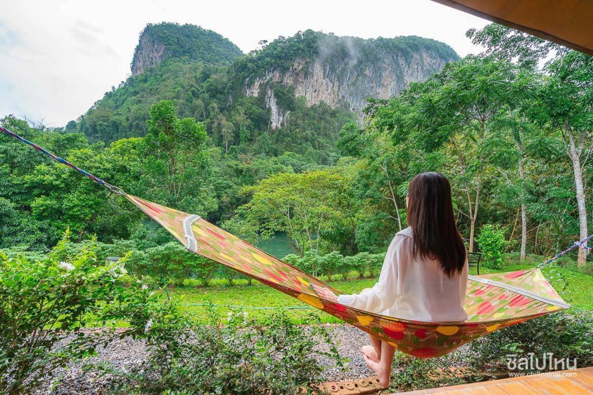 Hotel Bansuanphutarn Ban Pha Saeng Lang Esterno foto