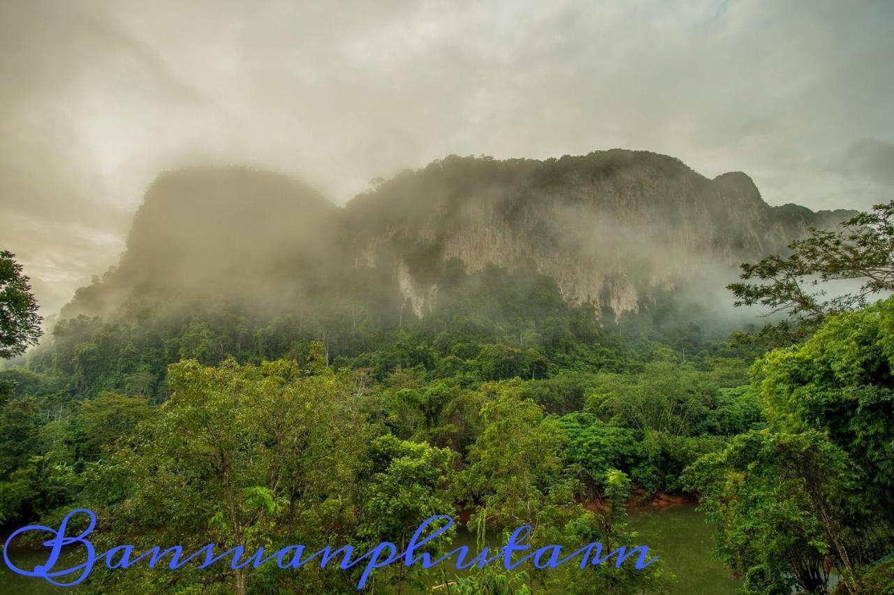 Hotel Bansuanphutarn Ban Pha Saeng Lang Esterno foto